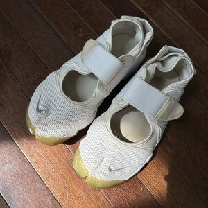 Kids White and Gold Shoes